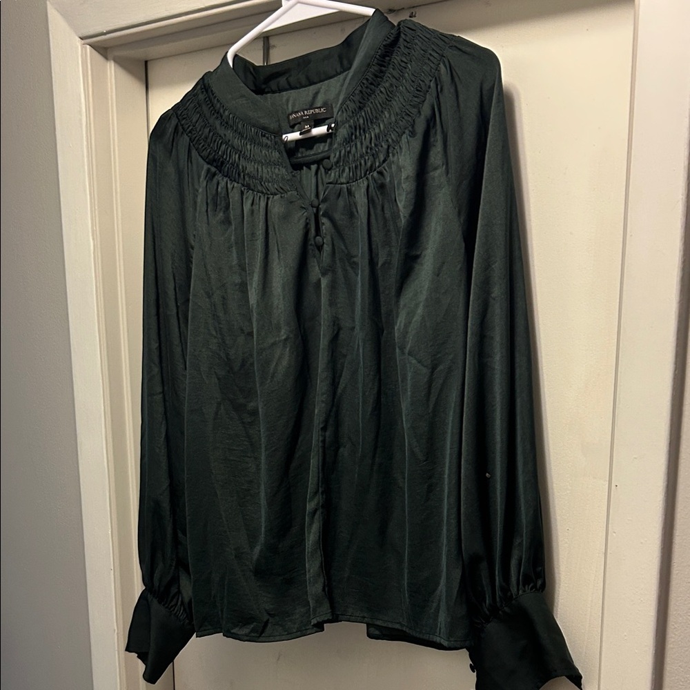 Banana Republic Factory Dark Green Blouse